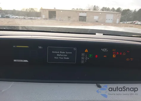 2016 Toyota Prius Two Eco z USA, uszkodzony, nr VIN JTDKARFU5G3001108